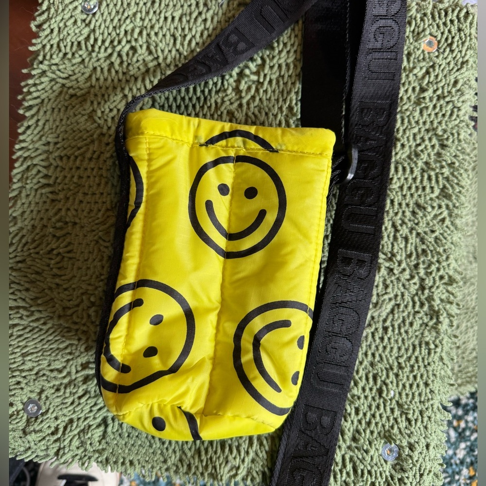 Baggu water bottle sling